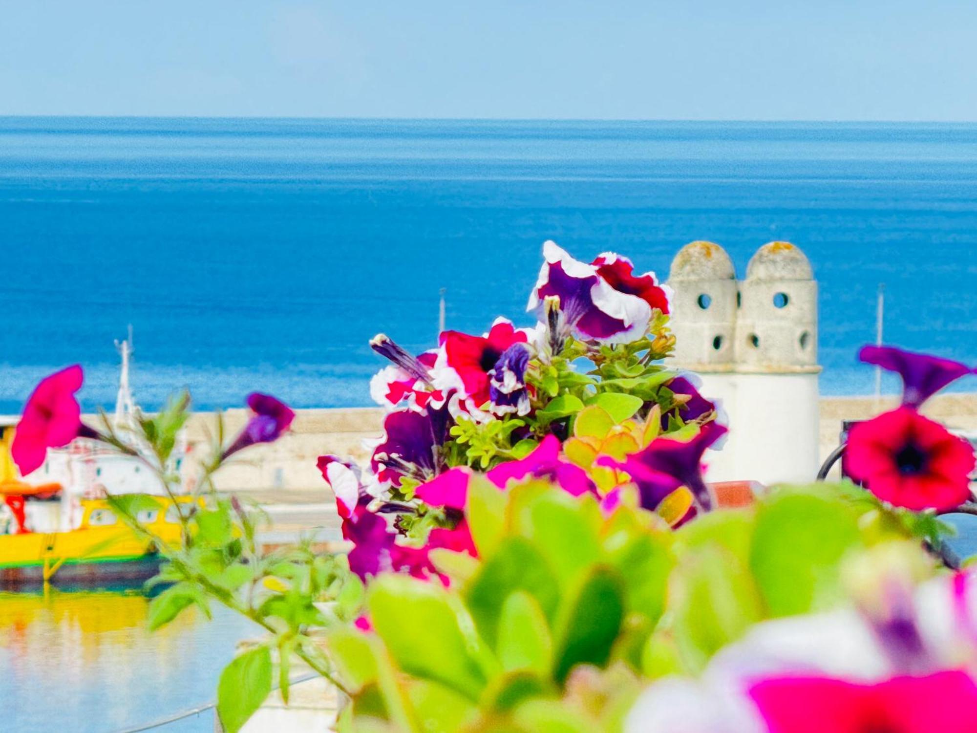 Dimora Del Sole Luxury And Charm Apartment Otranto Exterior foto